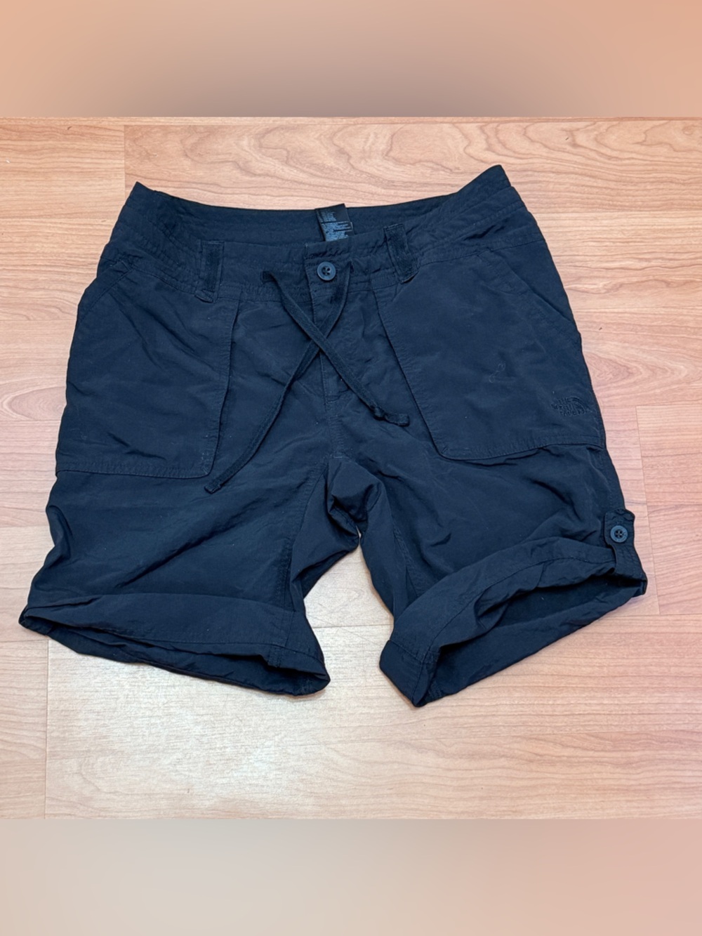 The North Face Bermuda Shorts Women 6 Long Black Adjustable length Ripstop Nylon